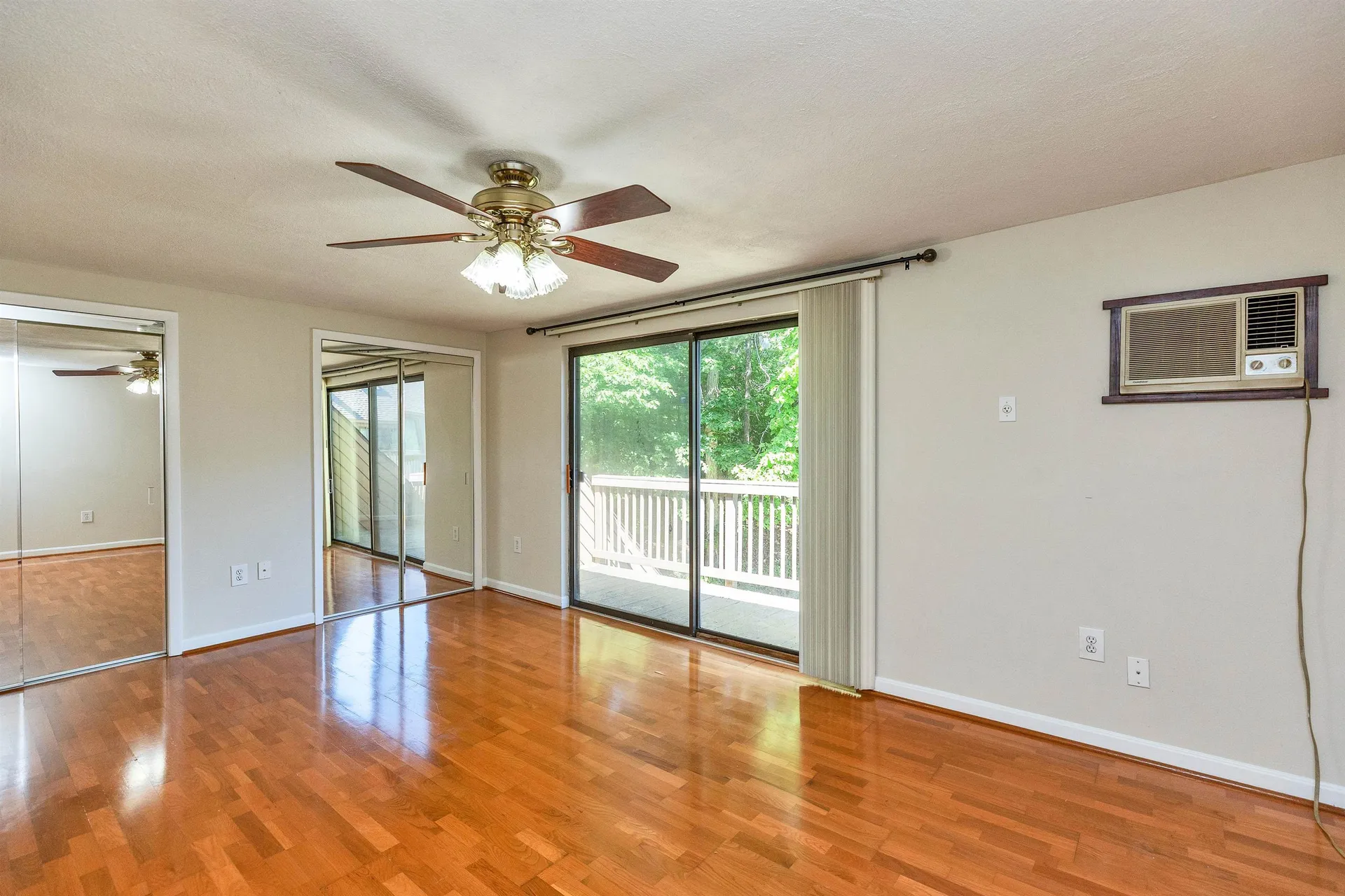 9 Clinton Court Merrimack NH 03054