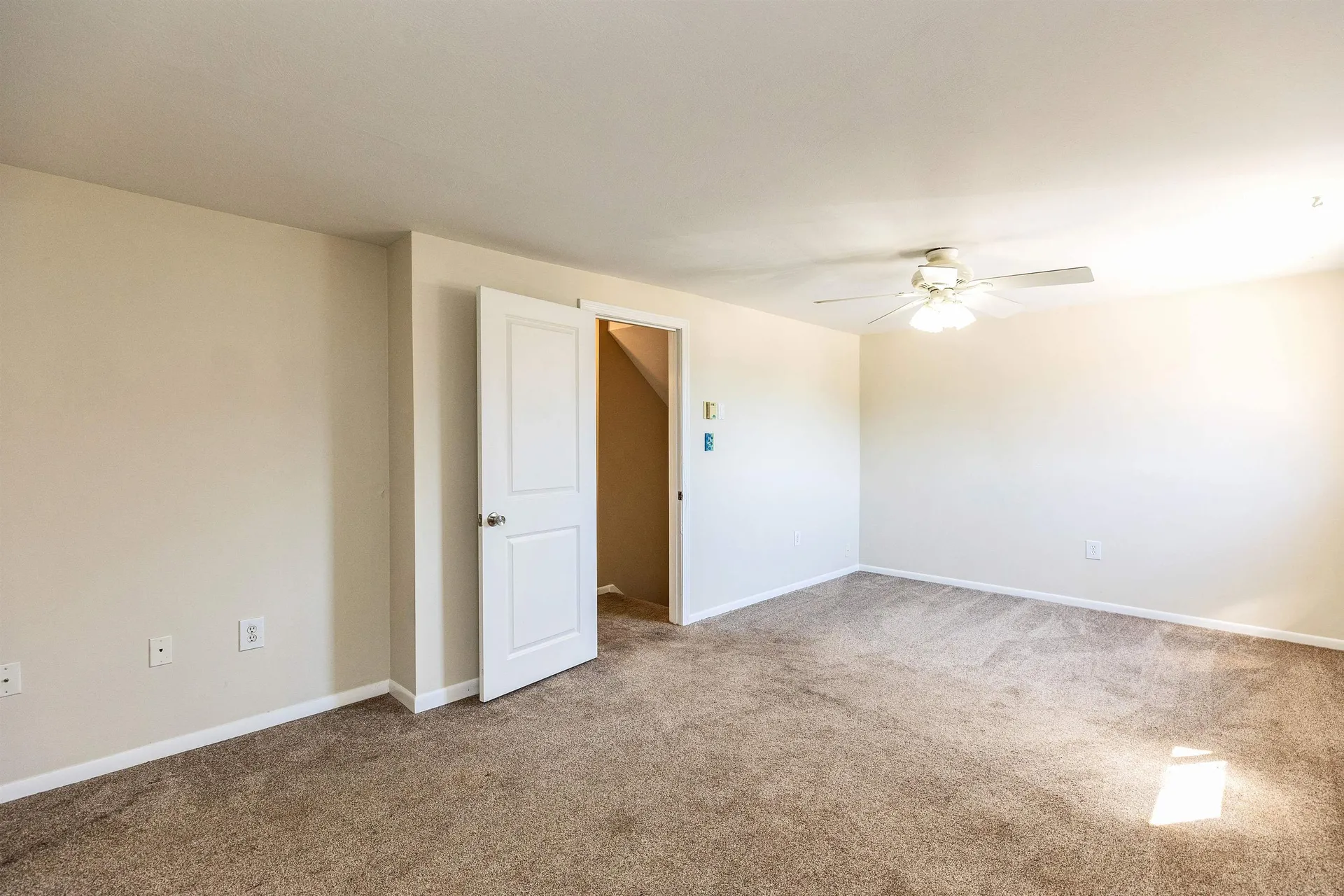 9 Clinton Court Merrimack NH 03054
