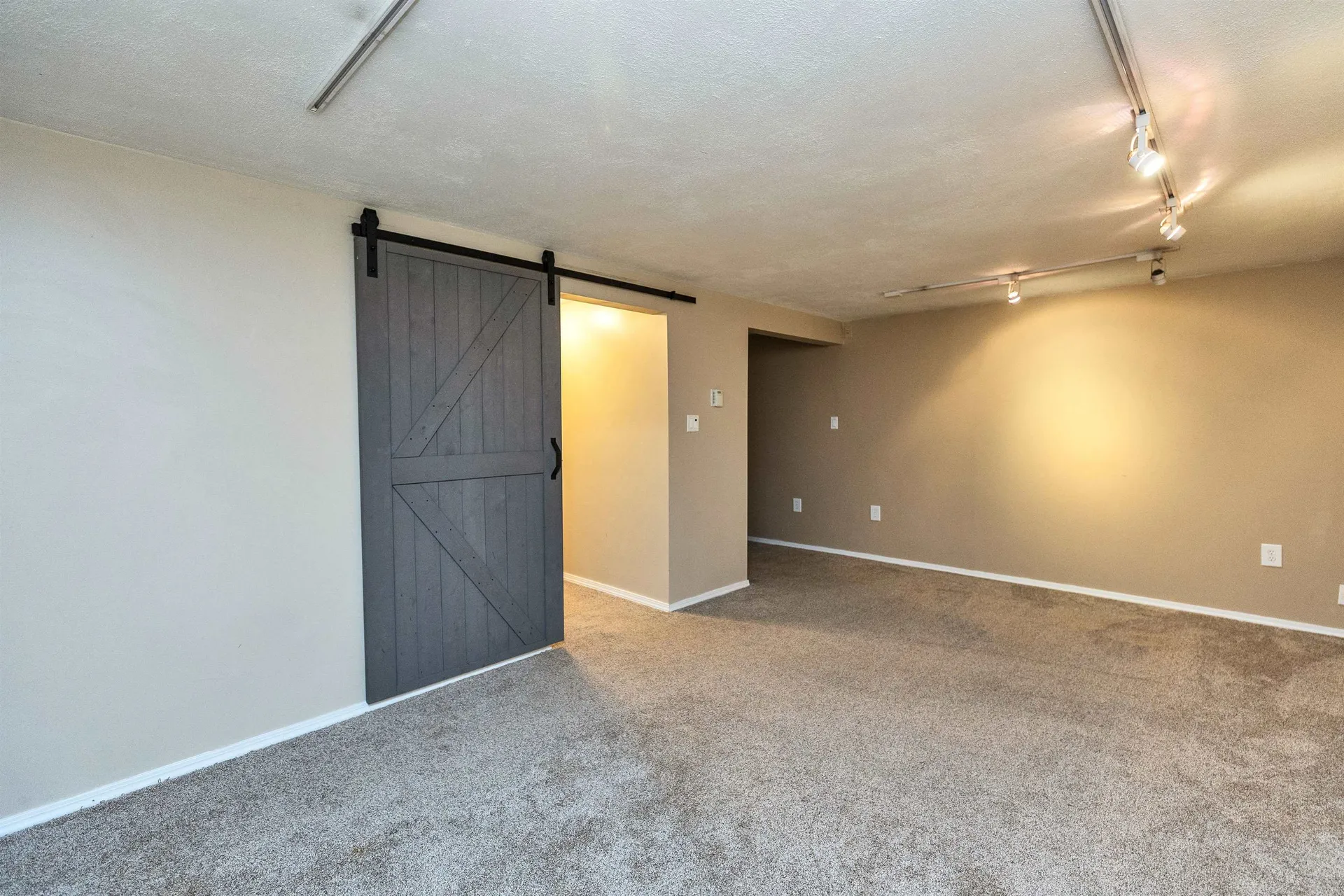 9 Clinton Court Merrimack NH 03054