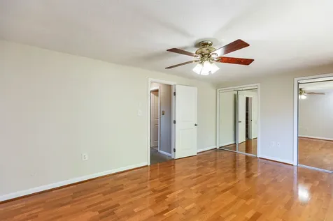 9 Clinton Court Merrimack NH 03054