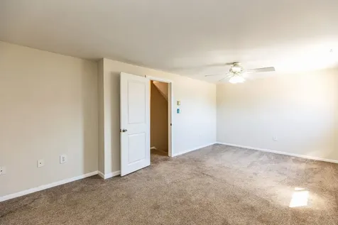 9 Clinton Court Merrimack NH 03054