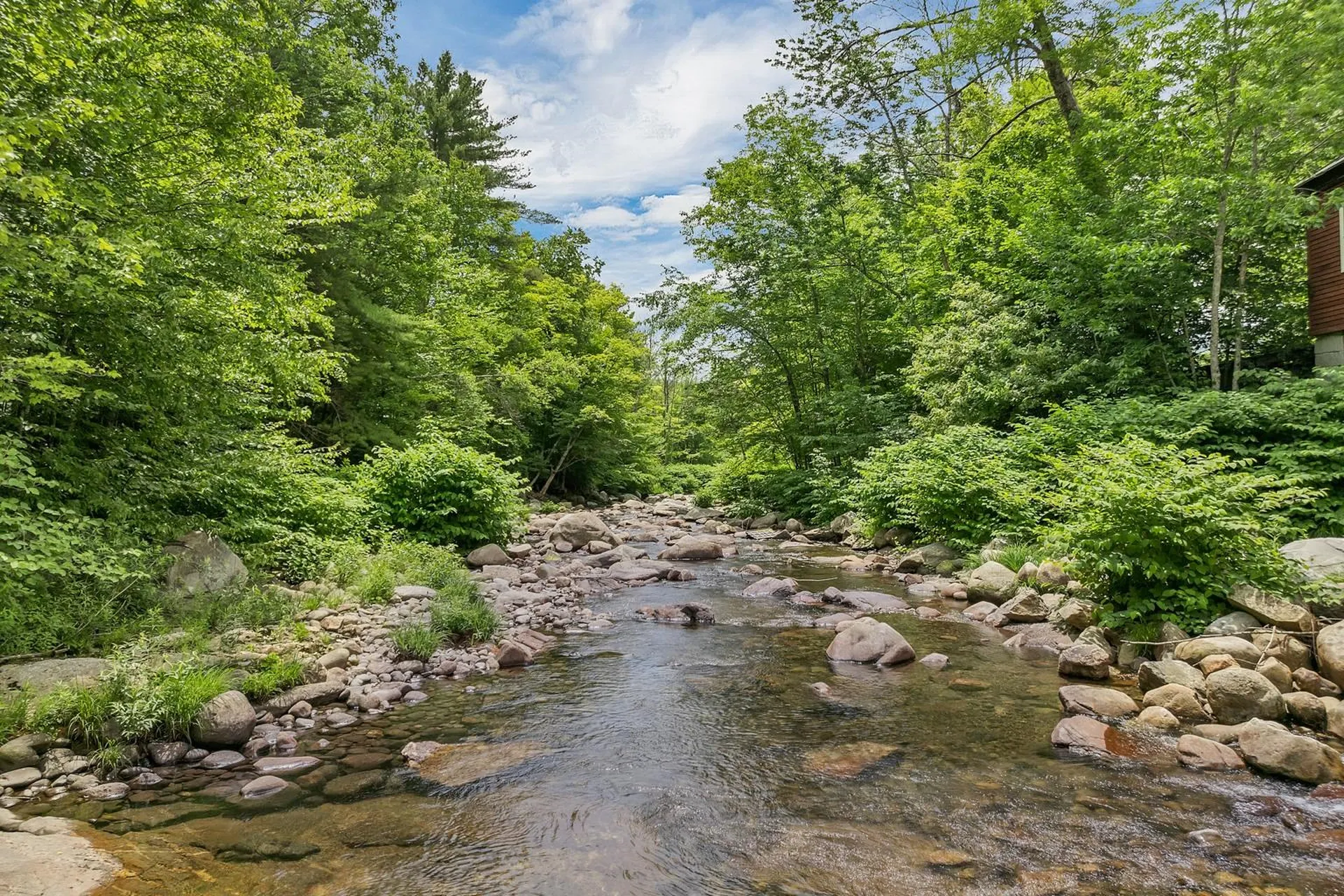 106 Water Street Rumney NH 03266