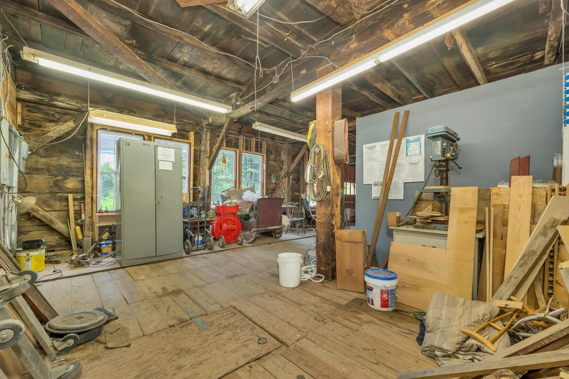 106 Water Street Rumney NH 03266