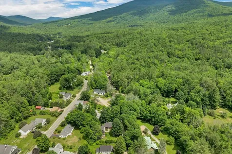106 Water Street Rumney NH 03266