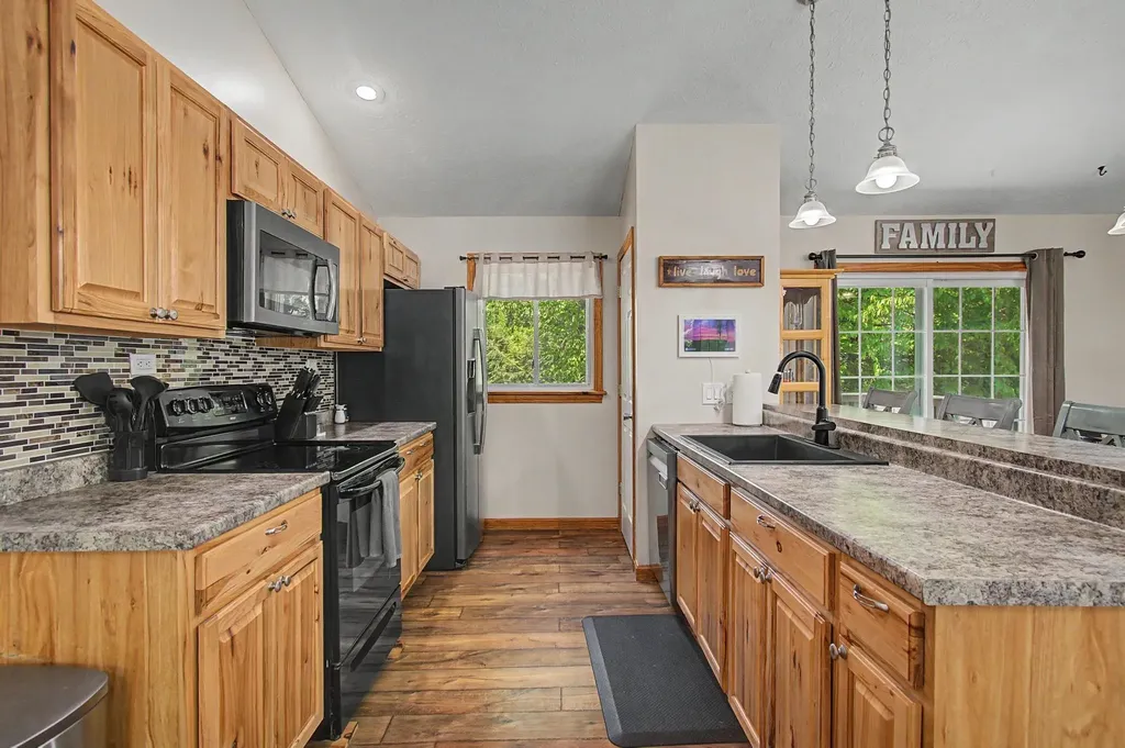 354 Old Stage Road Georgia VT 05468