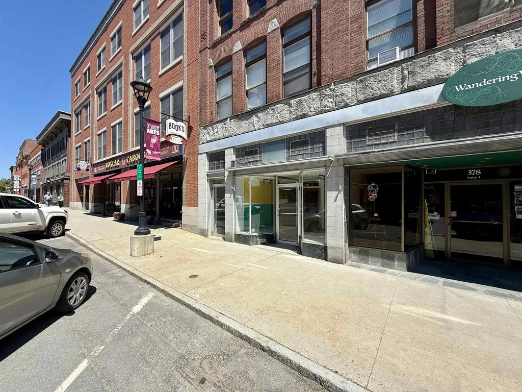 378 Railroad Street St. Johnsbury VT 05819