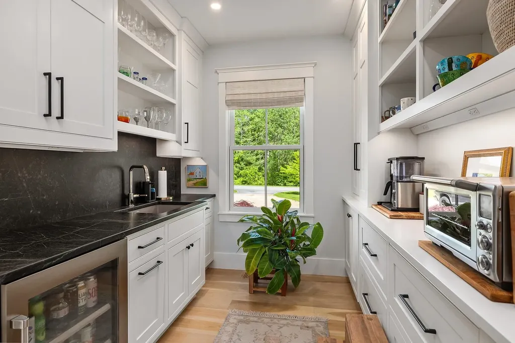 170 Wentworth Road Rye NH 03870