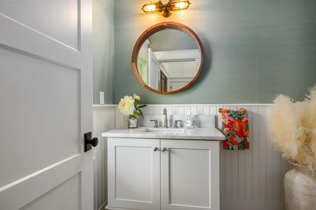 170 Wentworth Road Rye NH 03870
