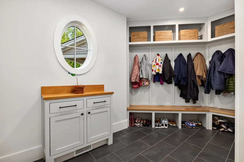 170 Wentworth Road Rye NH 03870