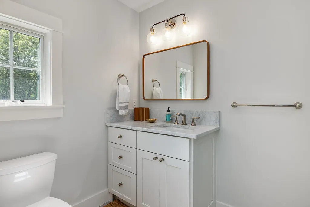 170 Wentworth Road Rye NH 03870