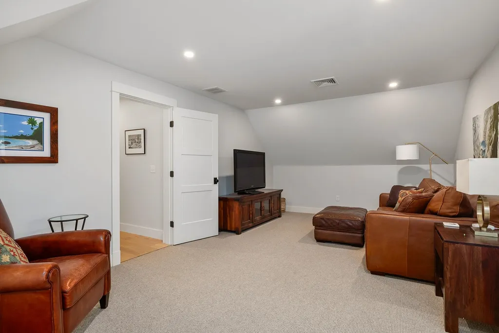 170 Wentworth Road Rye NH 03870