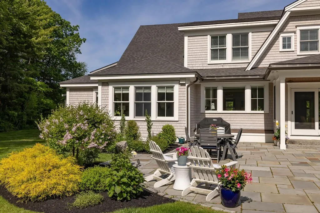 170 Wentworth Road Rye NH 03870