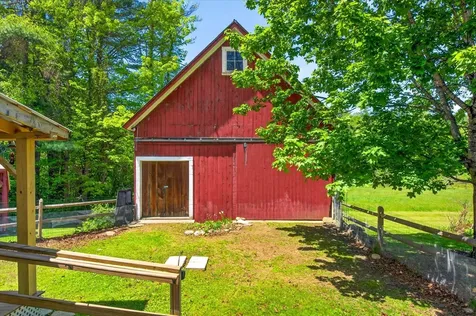 522 Vermont Route 100 Wardsboro VT 05355