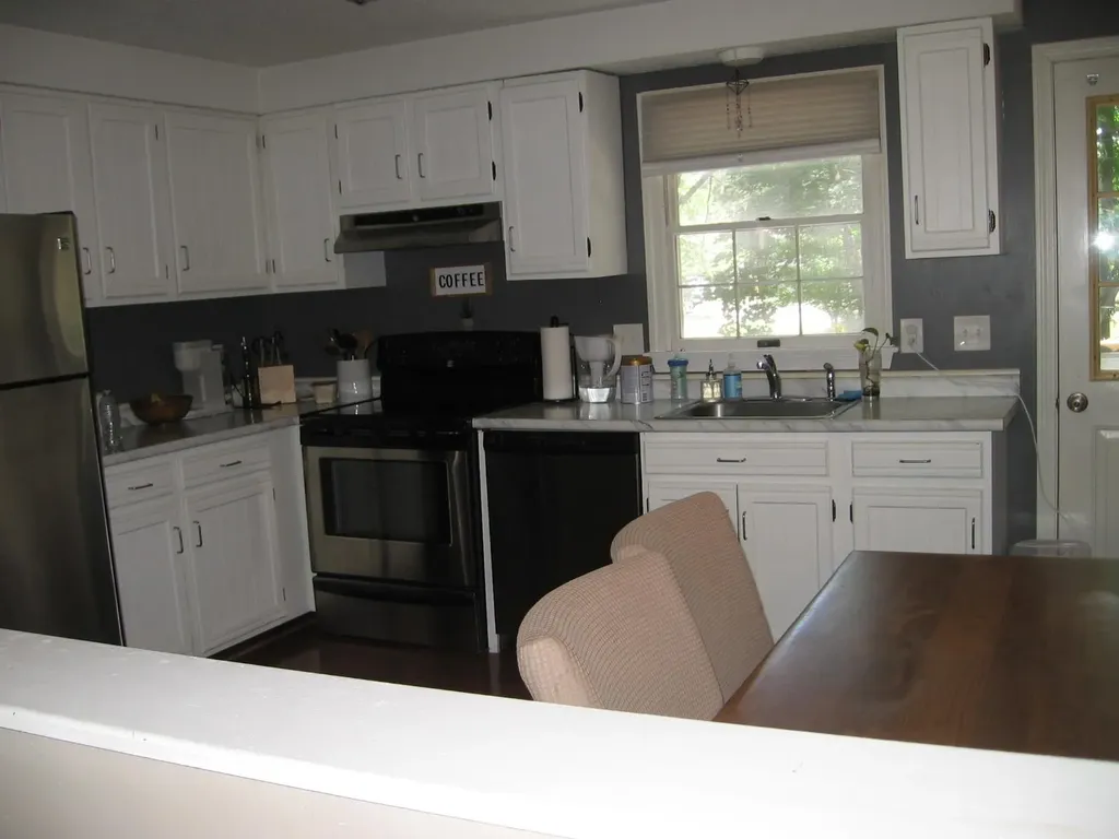 89 Lancaster Avenue Manchester NH 03103
