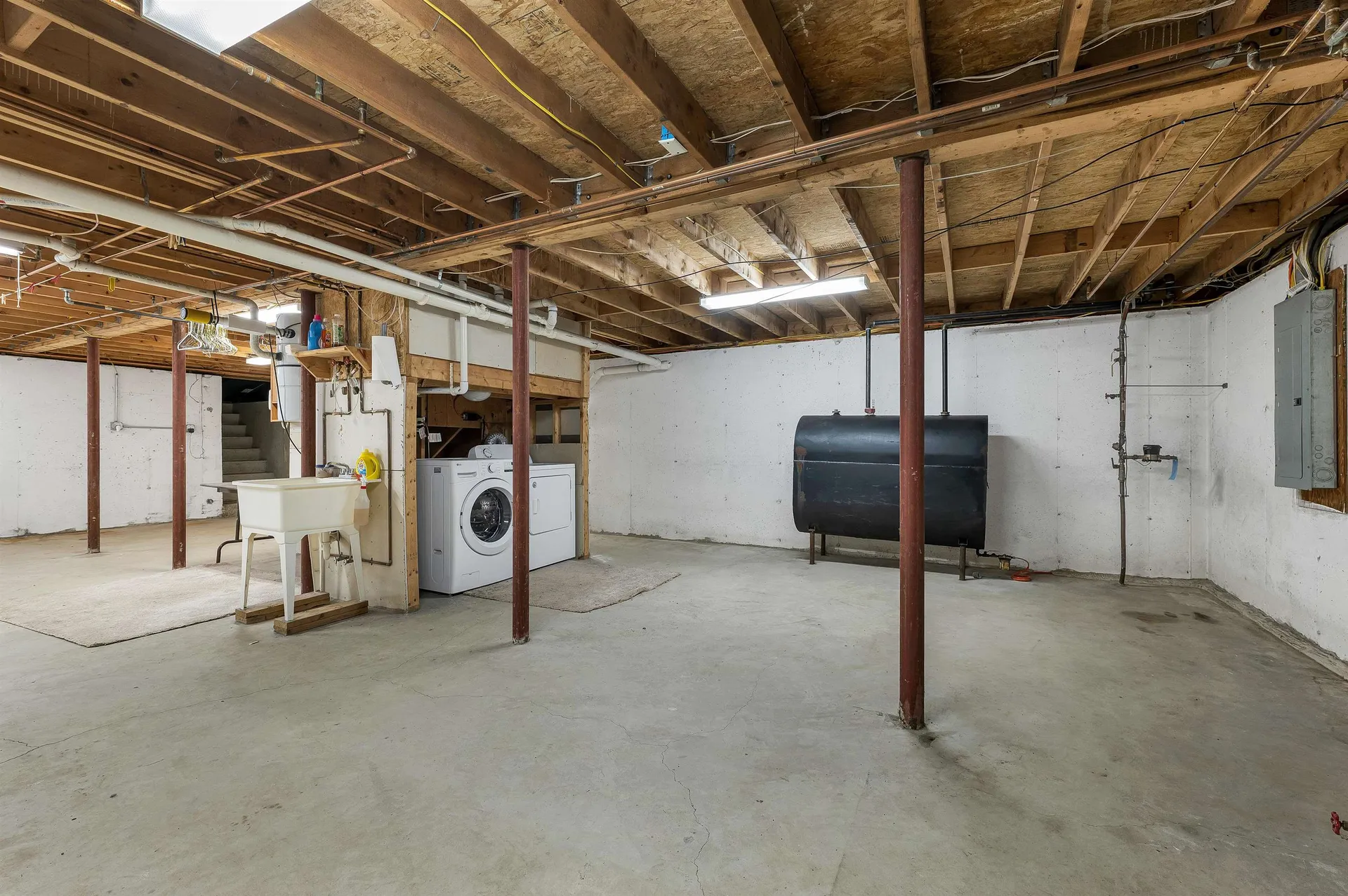 29 Lawrence Road Salem NH 03079