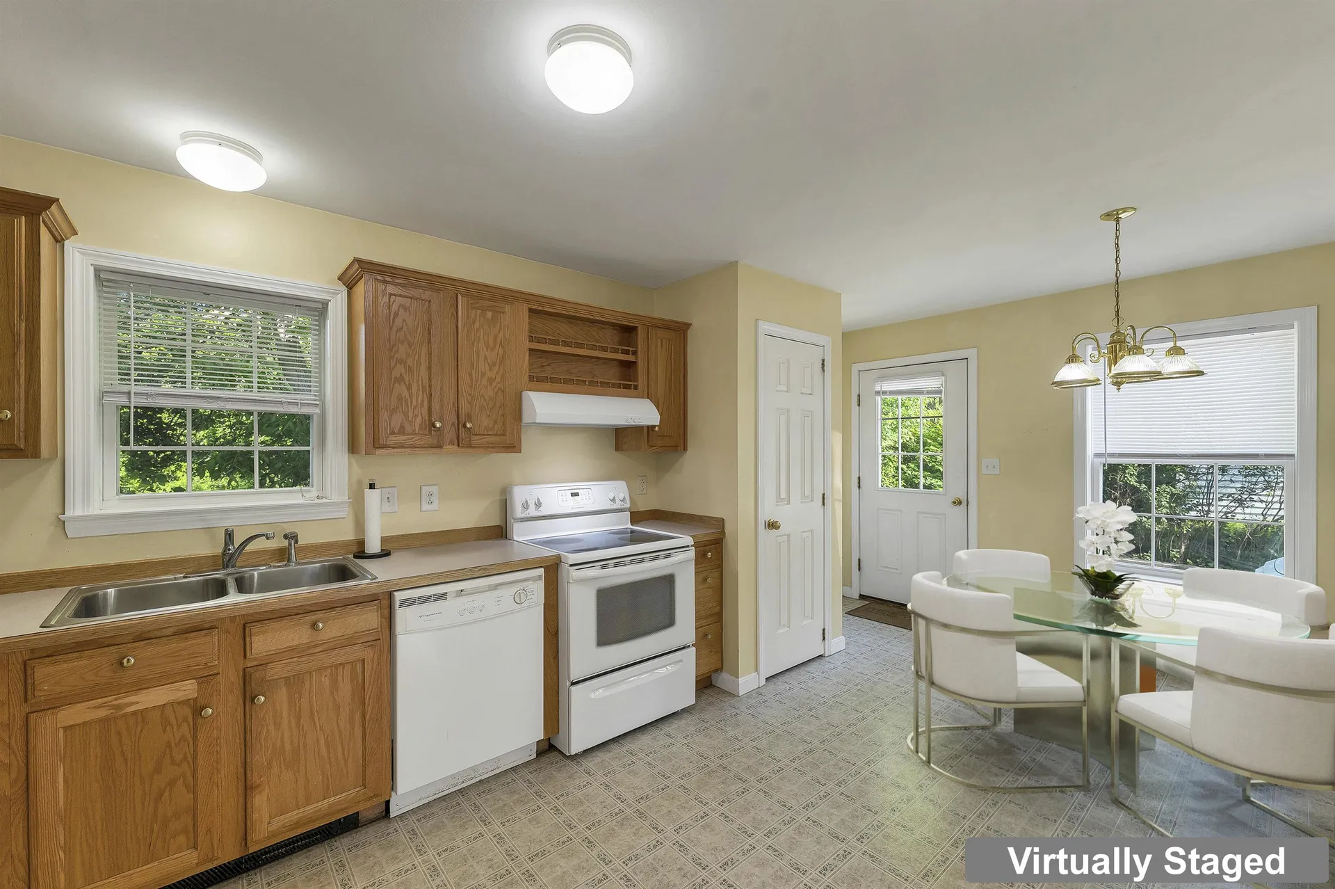 29 Lawrence Road Salem NH 03079