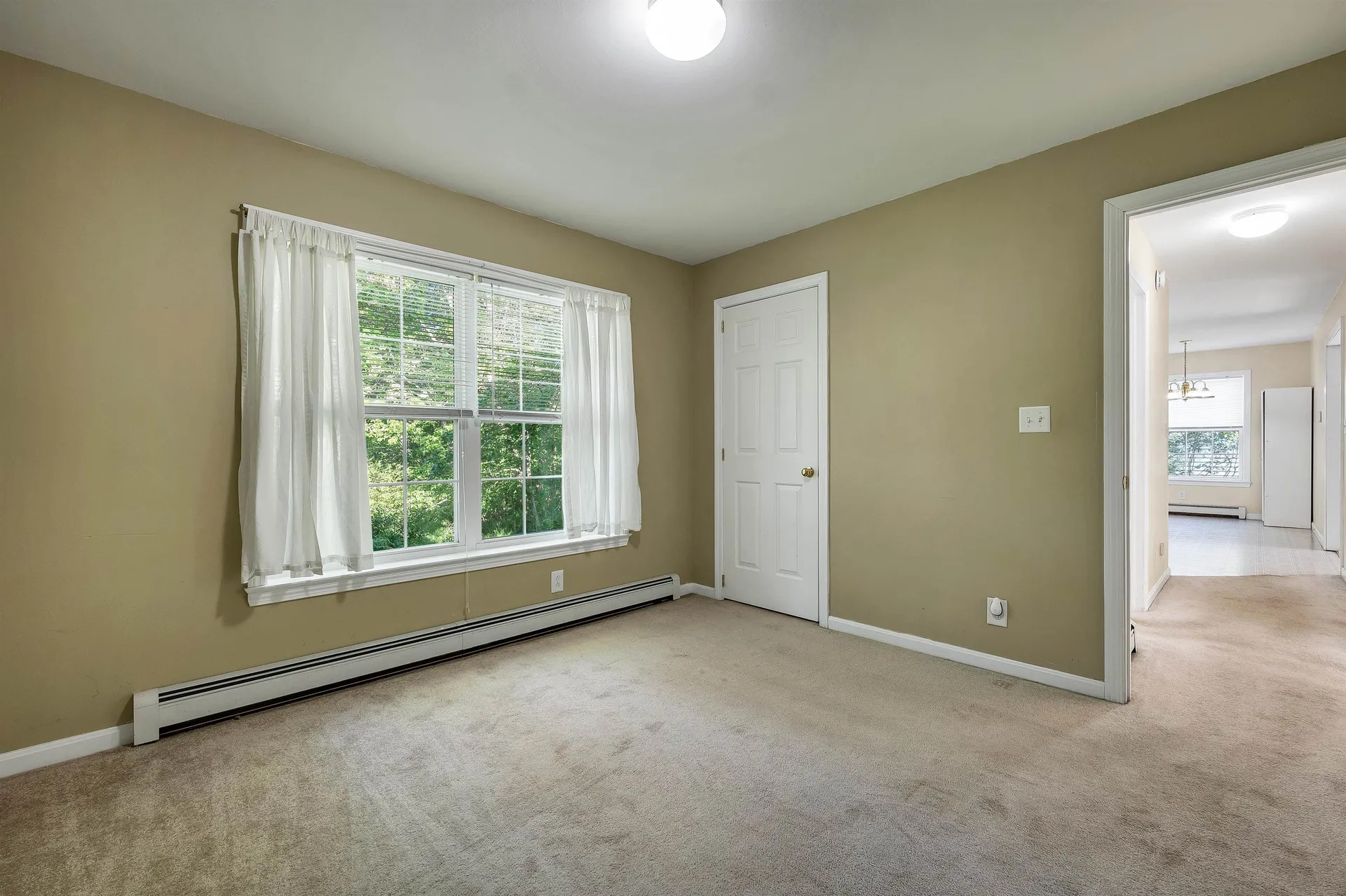 29 Lawrence Road Salem NH 03079