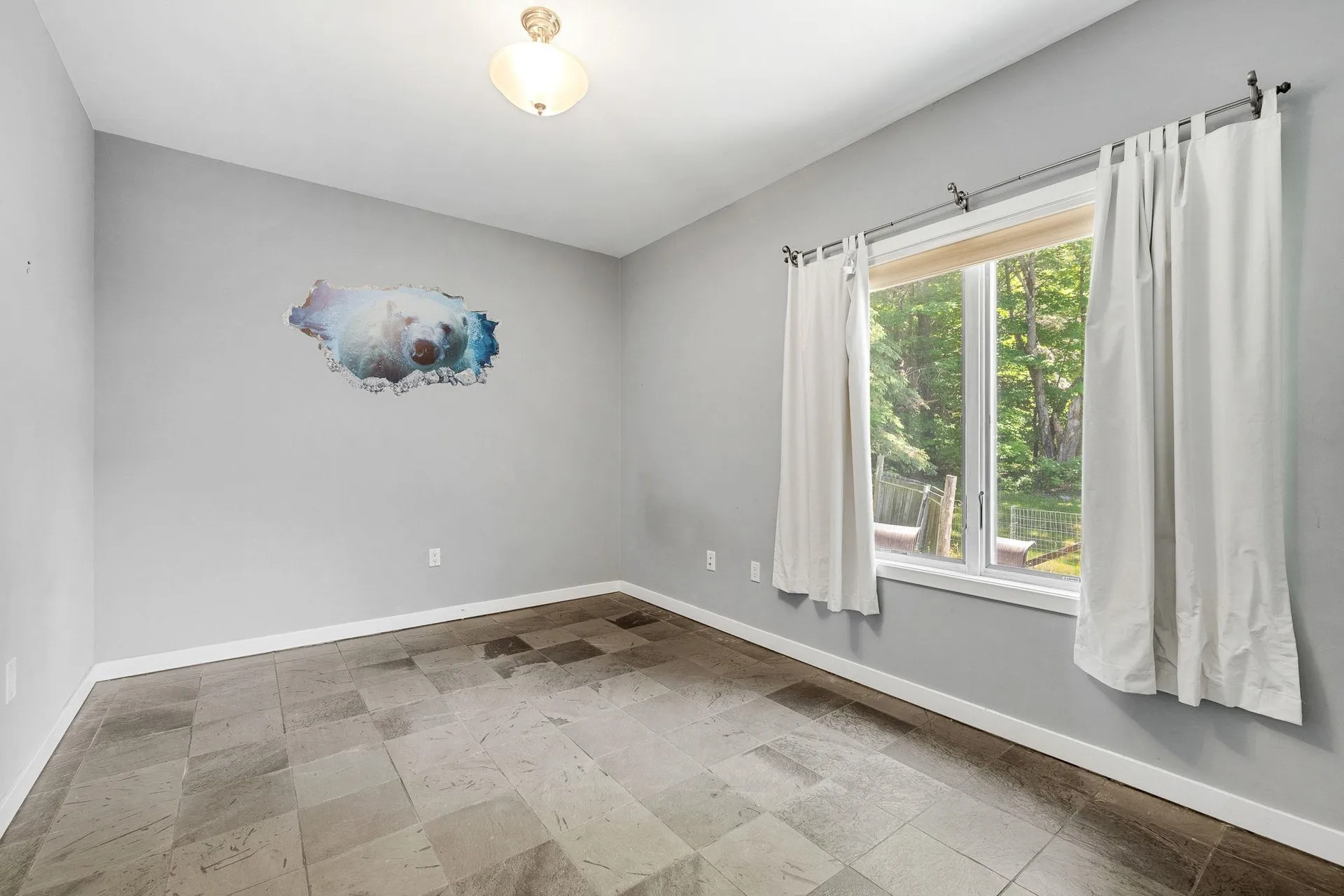 2021 Huntington Road Richmond VT 05477