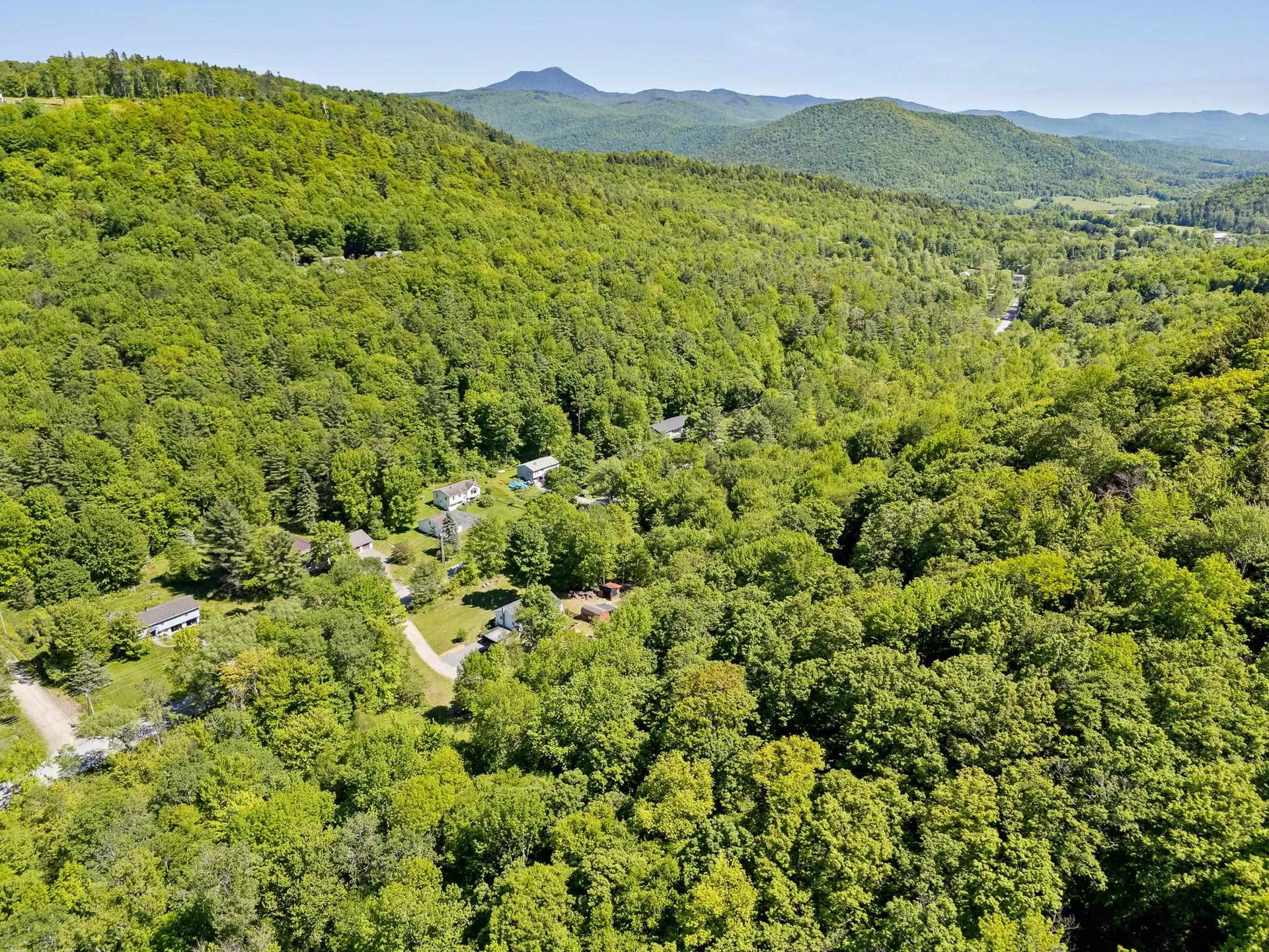 2021 Huntington Road Richmond VT 05477