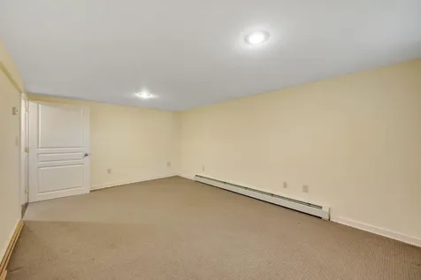 2021 Huntington Road Richmond VT 05477