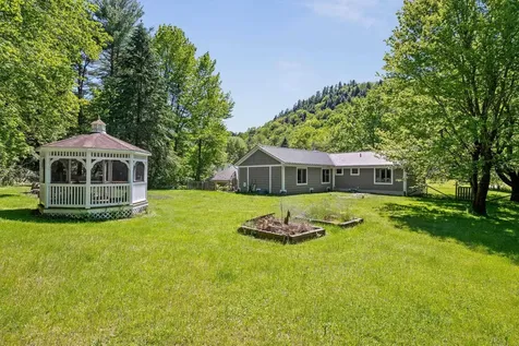 2021 Huntington Road Richmond VT 05477
