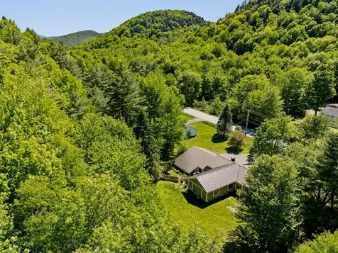 2021 Huntington Road Richmond VT 05477