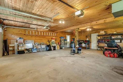 2021 Huntington Road Richmond VT 05477