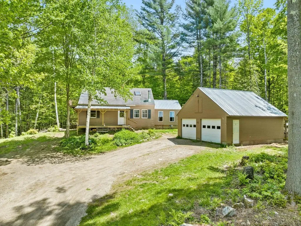 456 Powder Spring Road Topsham VT 05076