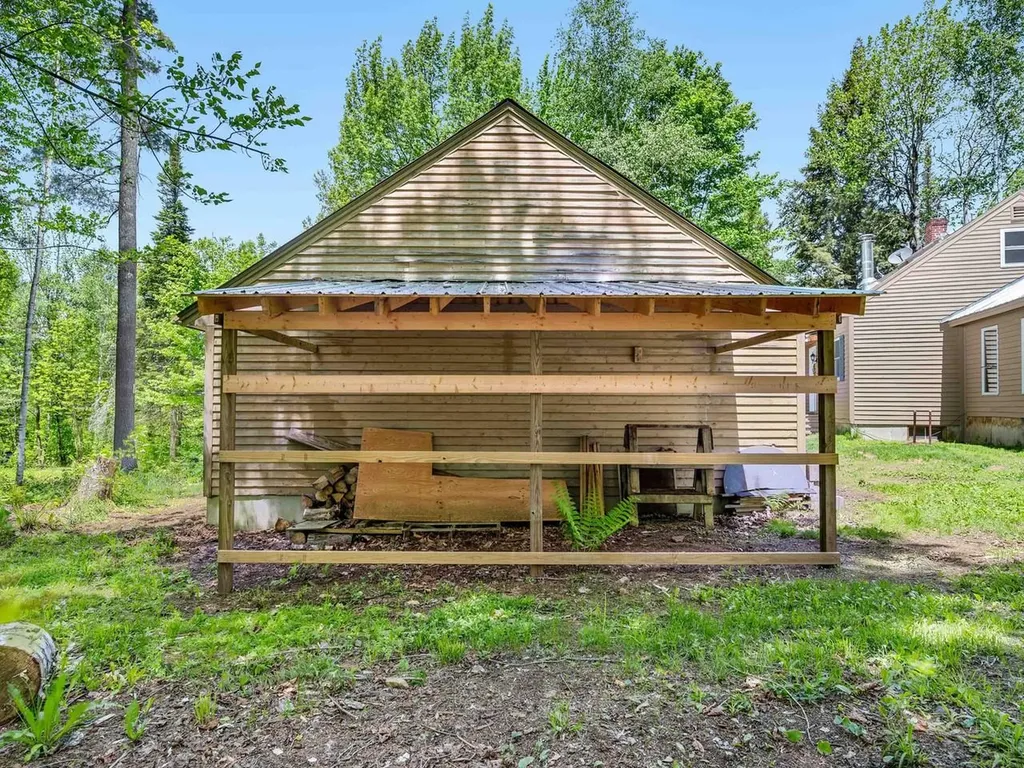 456 Powder Spring Road Topsham VT 05076