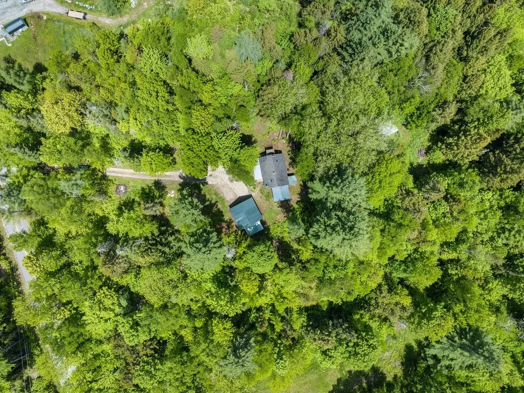 456 Powder Spring Road Topsham VT 05076
