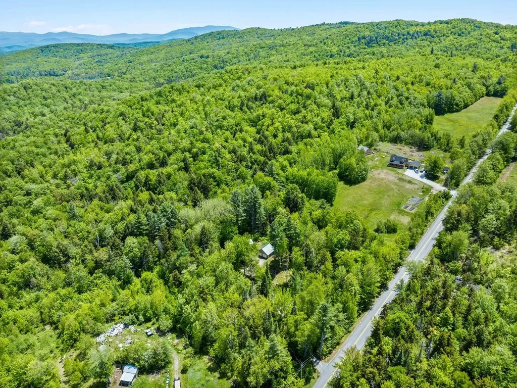 456 Powder Spring Road Topsham VT 05076