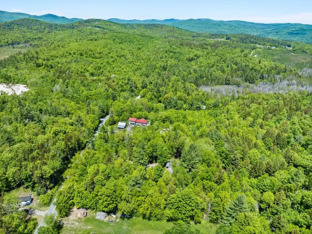 456 Powder Spring Road Topsham VT 05076