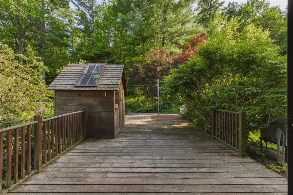 1378 Hallstrom Road Northfield VT 05663