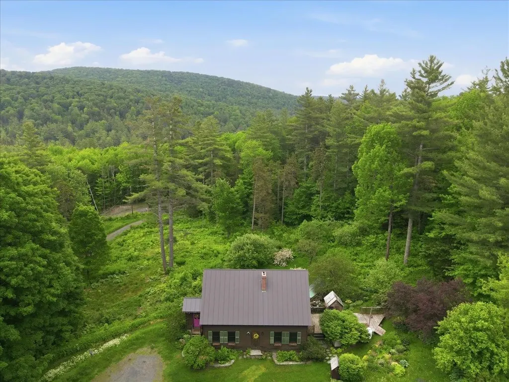 1378 Hallstrom Road Northfield VT 05663
