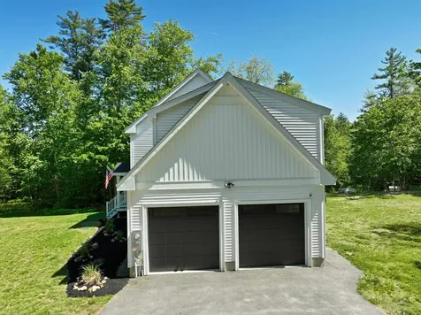 133 Smoke Street Barrington NH 03825