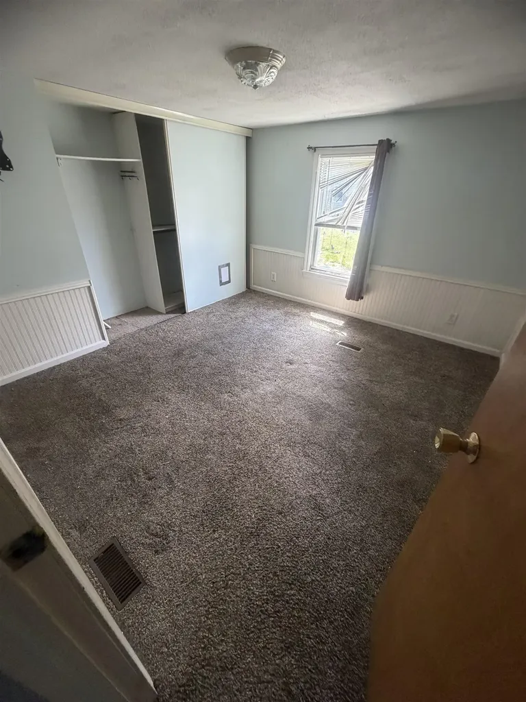 17 Wayland Circle Exeter NH 03833