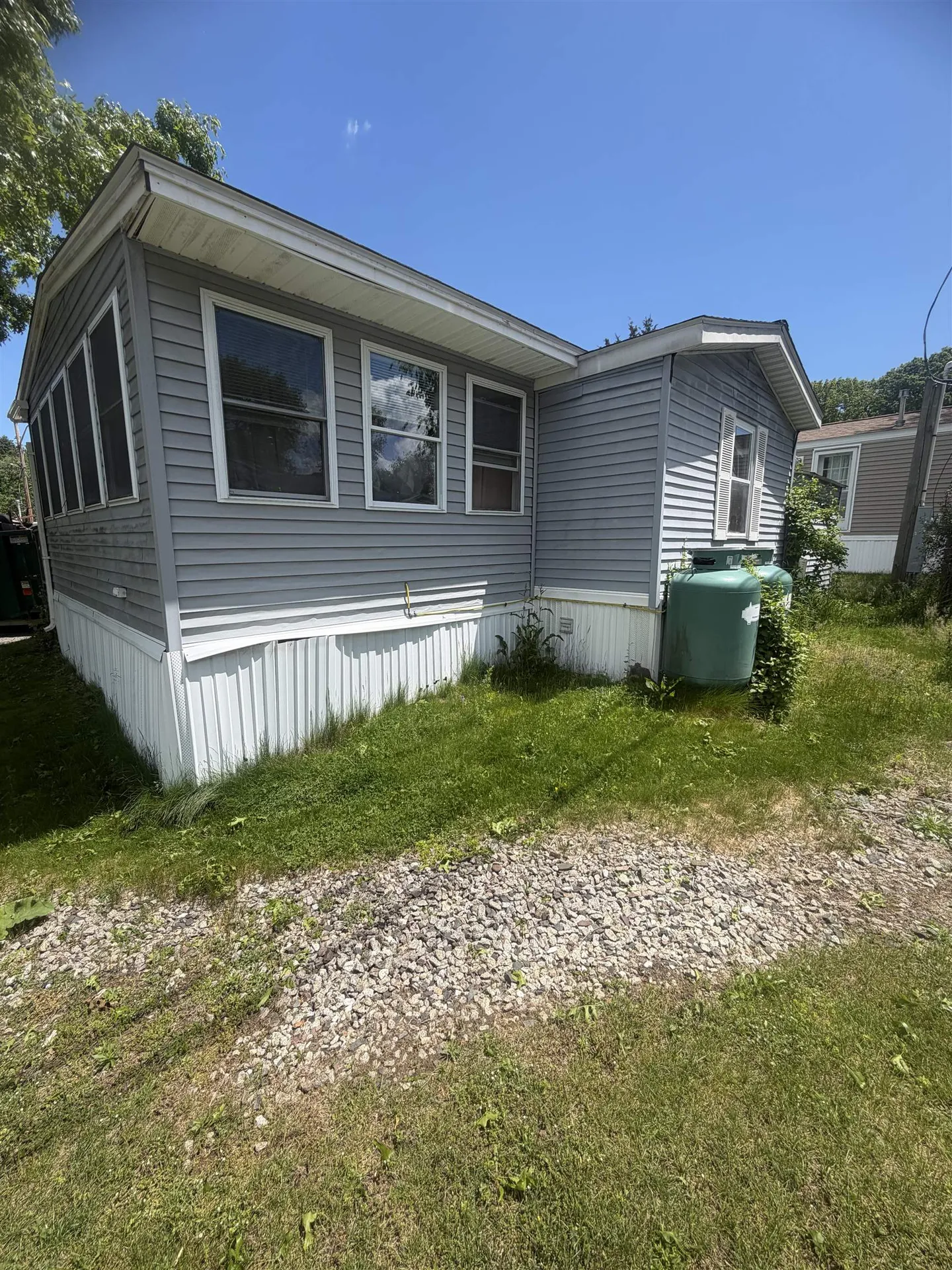 17 Wayland Circle Exeter NH 03833