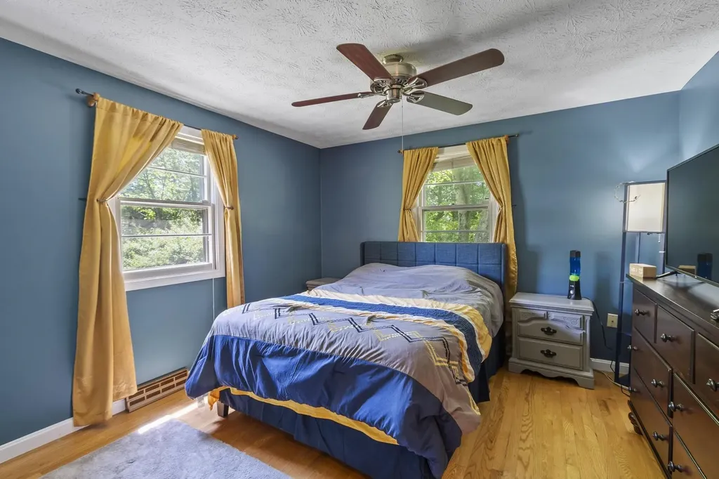 167 Turkey Hill Road Merrimack NH 03054