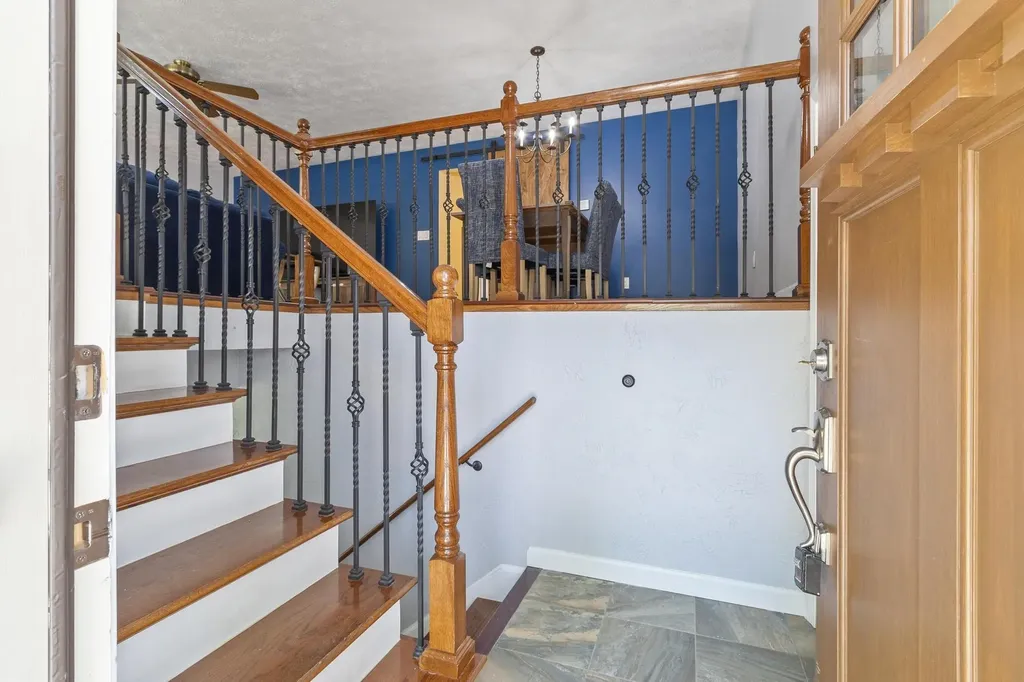 167 Turkey Hill Road Merrimack NH 03054