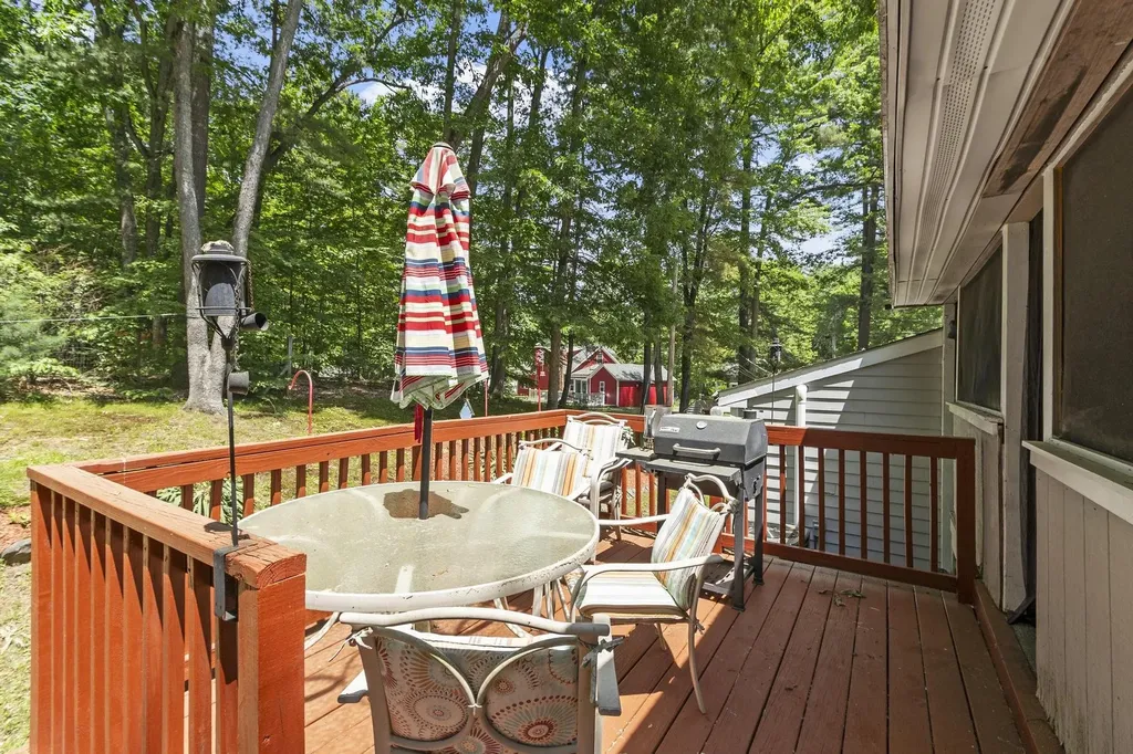 167 Turkey Hill Road Merrimack NH 03054