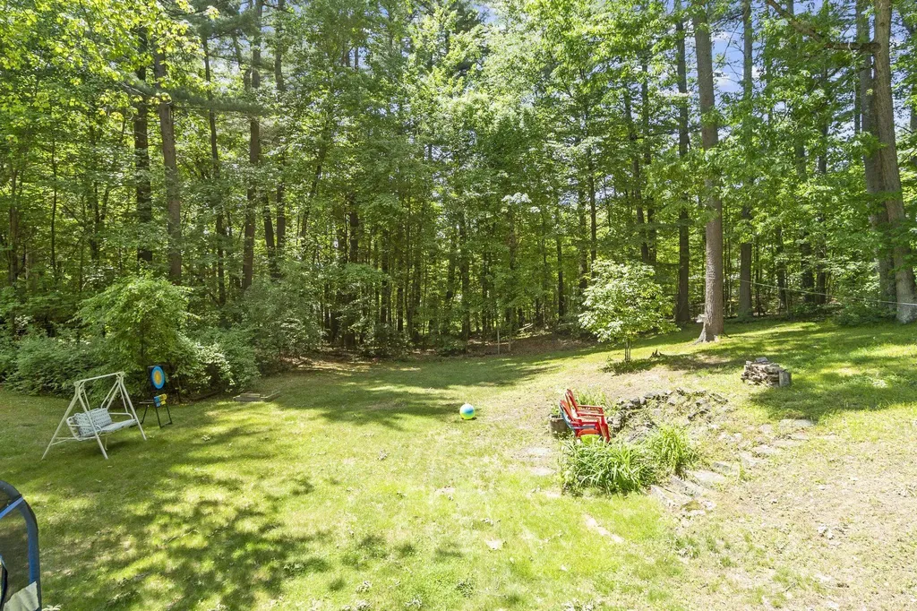167 Turkey Hill Road Merrimack NH 03054