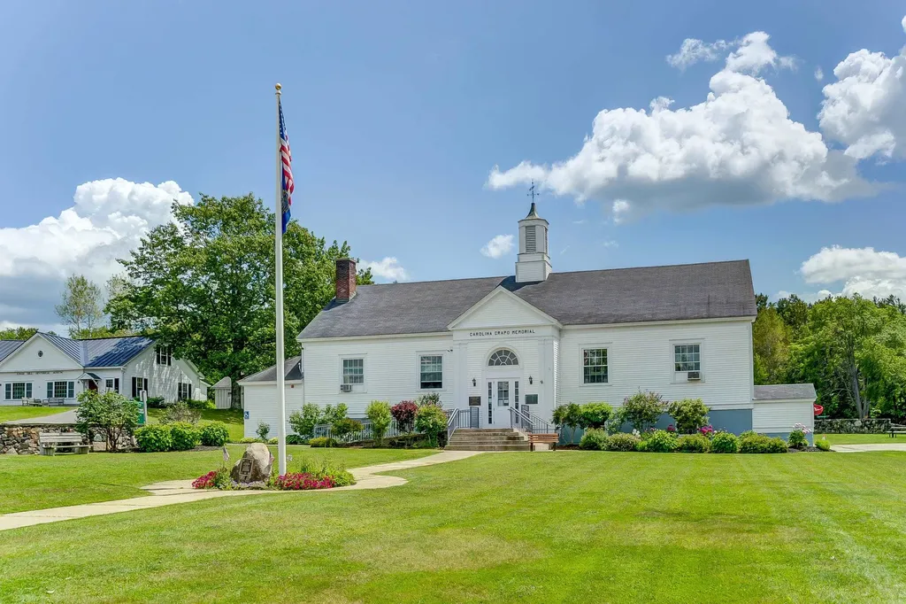 131 Center District Road Sugar Hill NH 03586