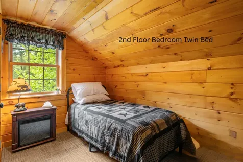 109 Cedar Lane Stewartstown NH 03576