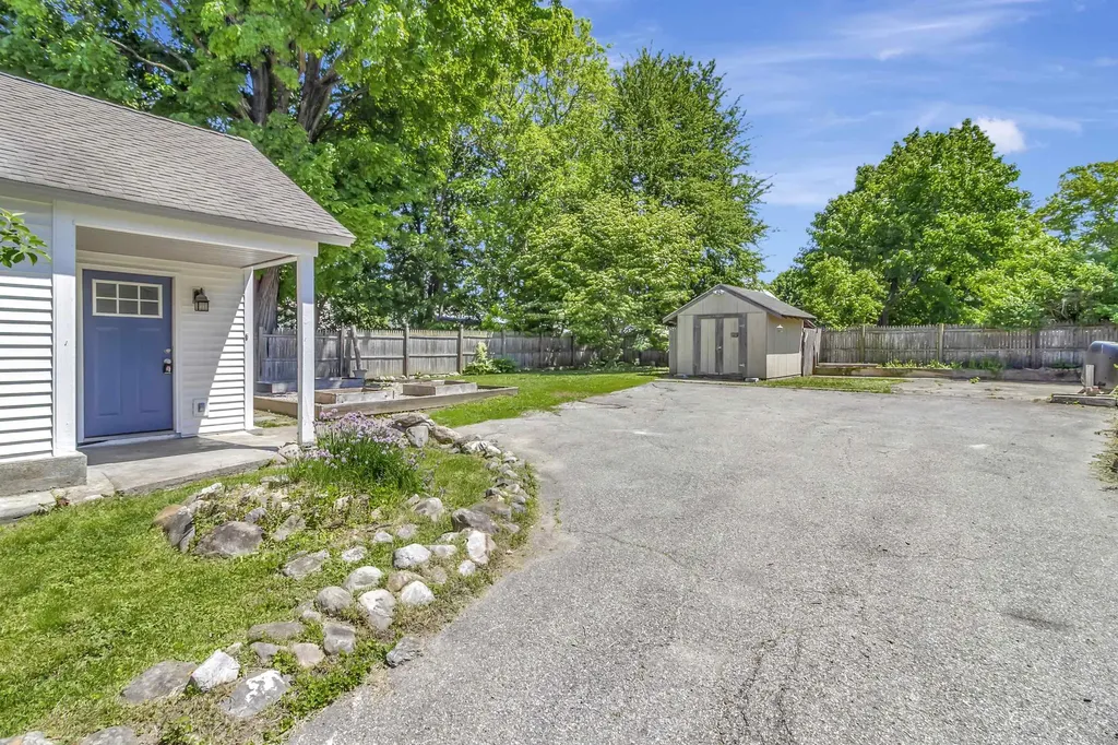 124 River Street Rutland City VT 05701