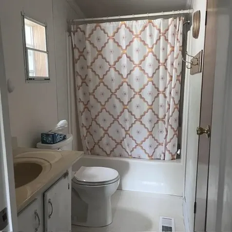 137 Tamarack Lane Pittsford VT 05763