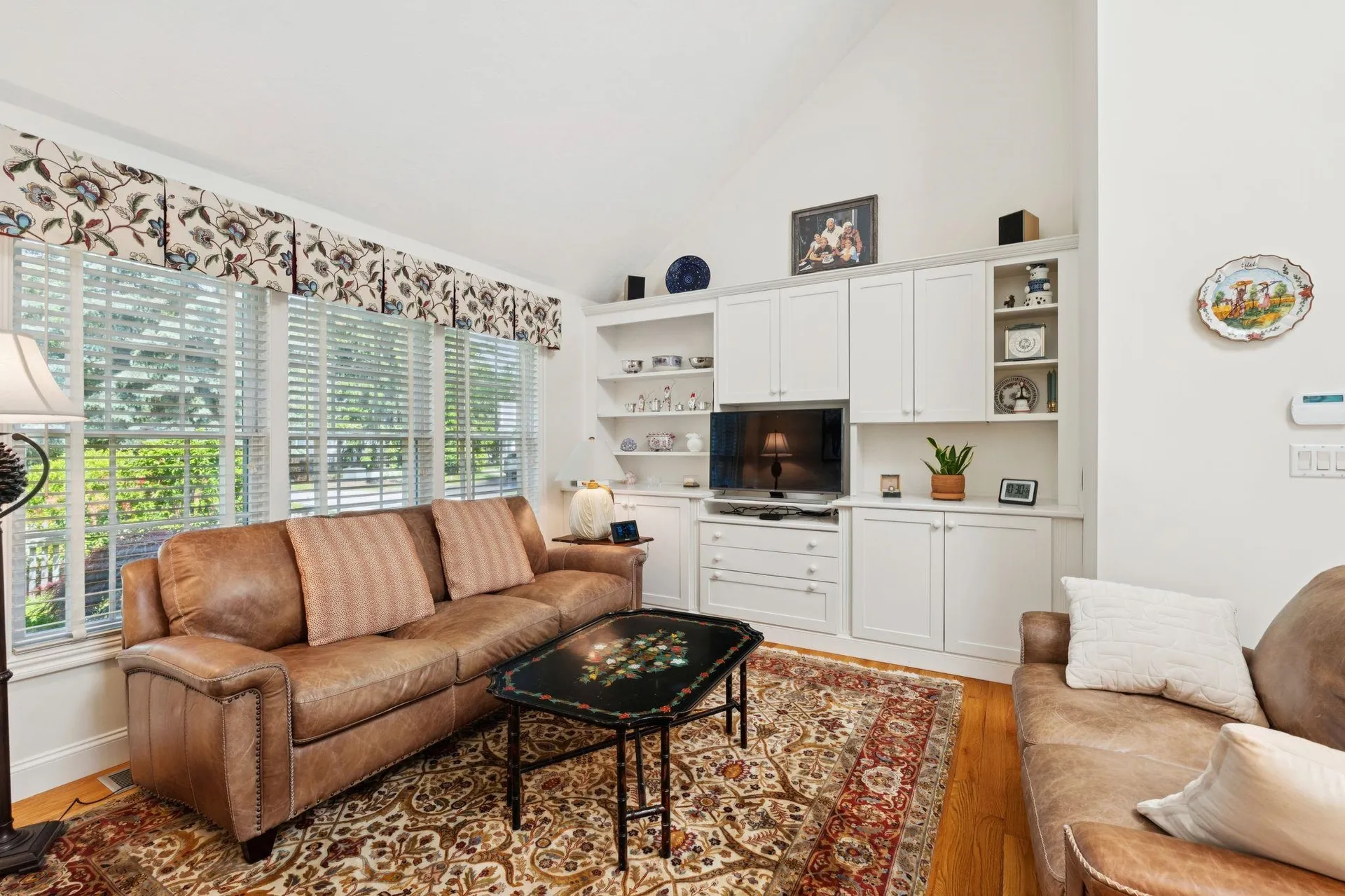 56 Old Bay Road New Castle NH 03854
