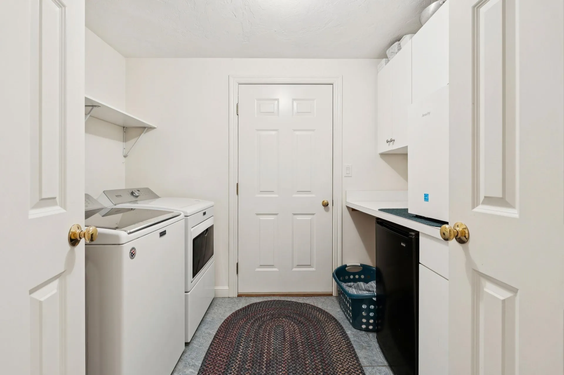 56 Old Bay Road New Castle NH 03854