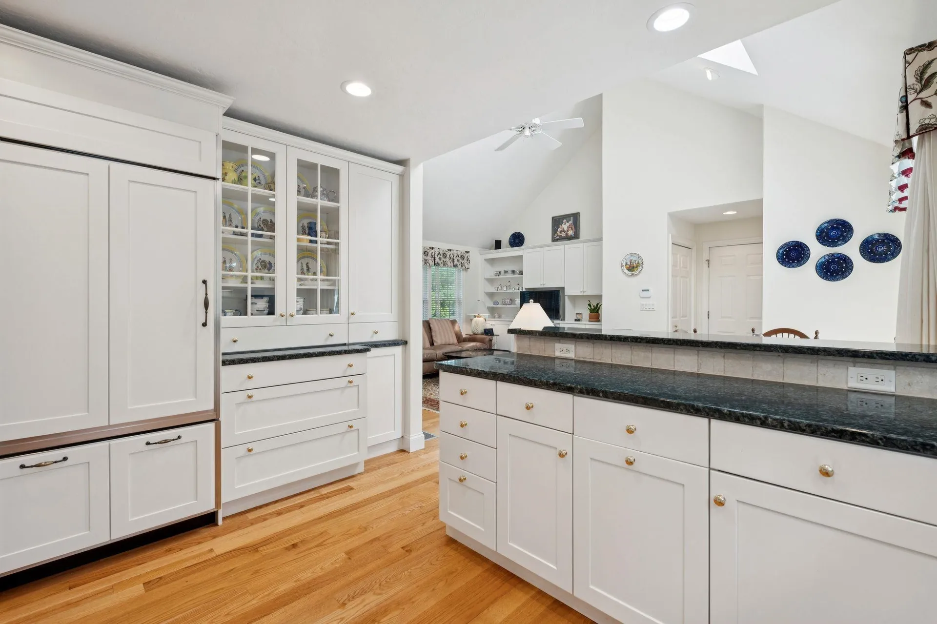 56 Old Bay Road New Castle NH 03854
