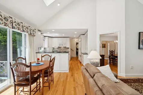 56 Old Bay Road New Castle NH 03854