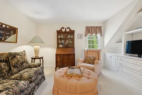 56 Old Bay Road New Castle NH 03854